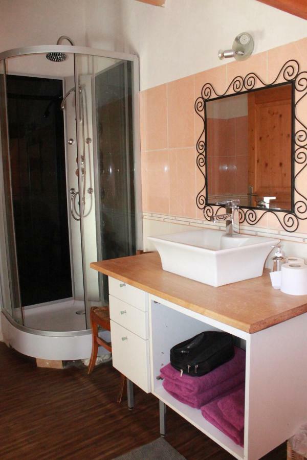 belle maison de montagne Casteil Extérieur photo