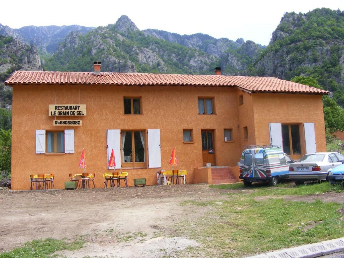 belle maison de montagne Casteil Extérieur photo